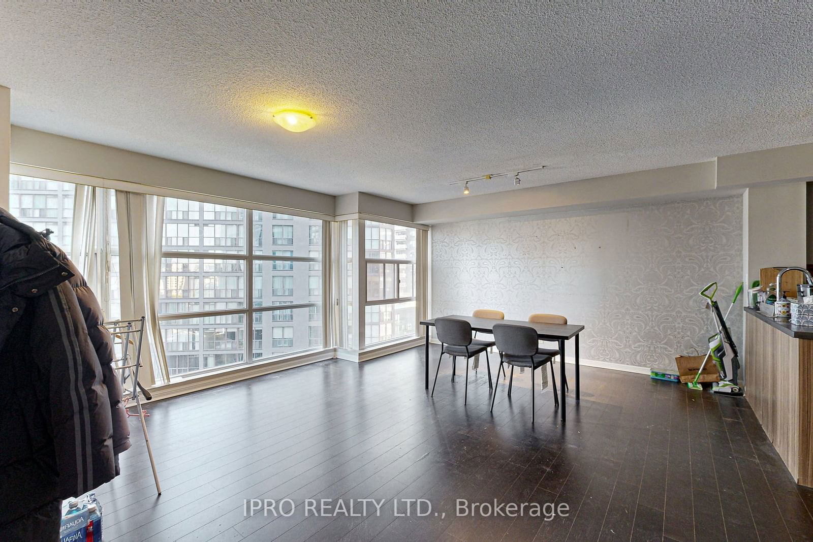 11 St. Joseph St, unit 1401 for sale