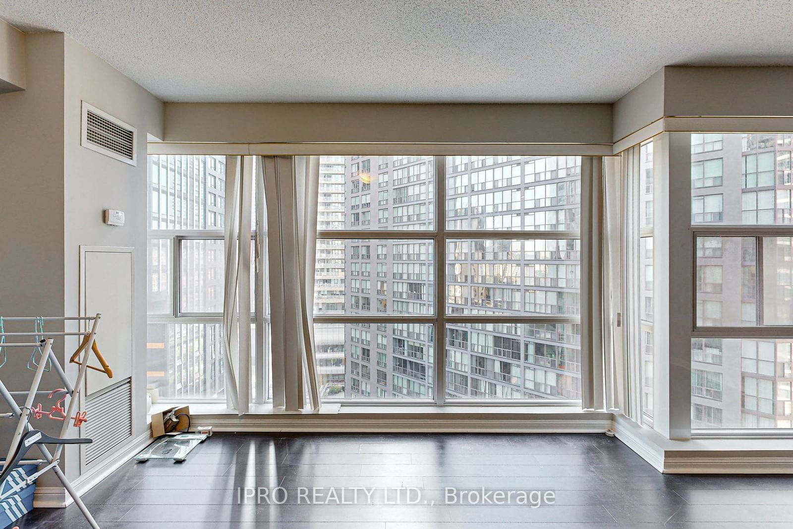 11 St. Joseph St, unit 1401 for sale