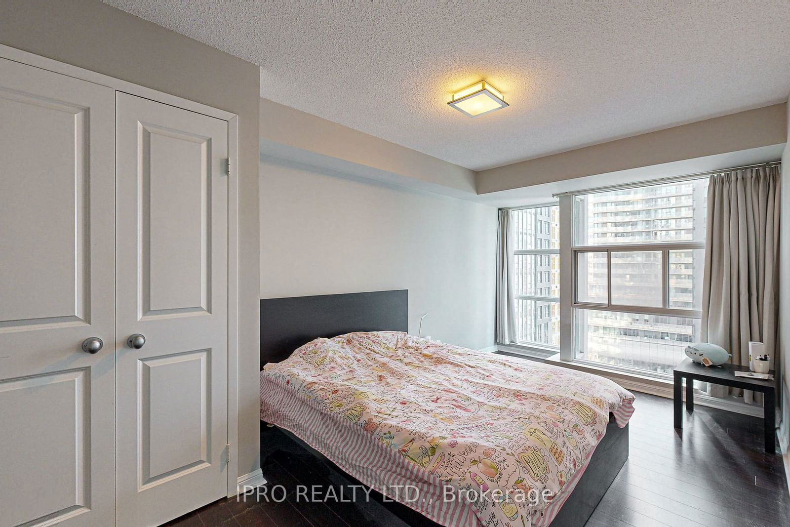 11 St. Joseph St, unit 1401 for sale