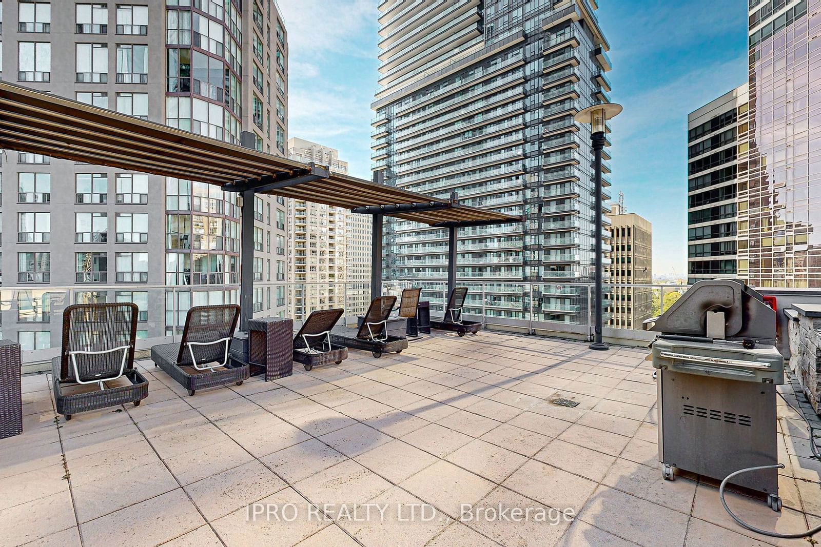 11 St. Joseph St, unit 1401 for sale