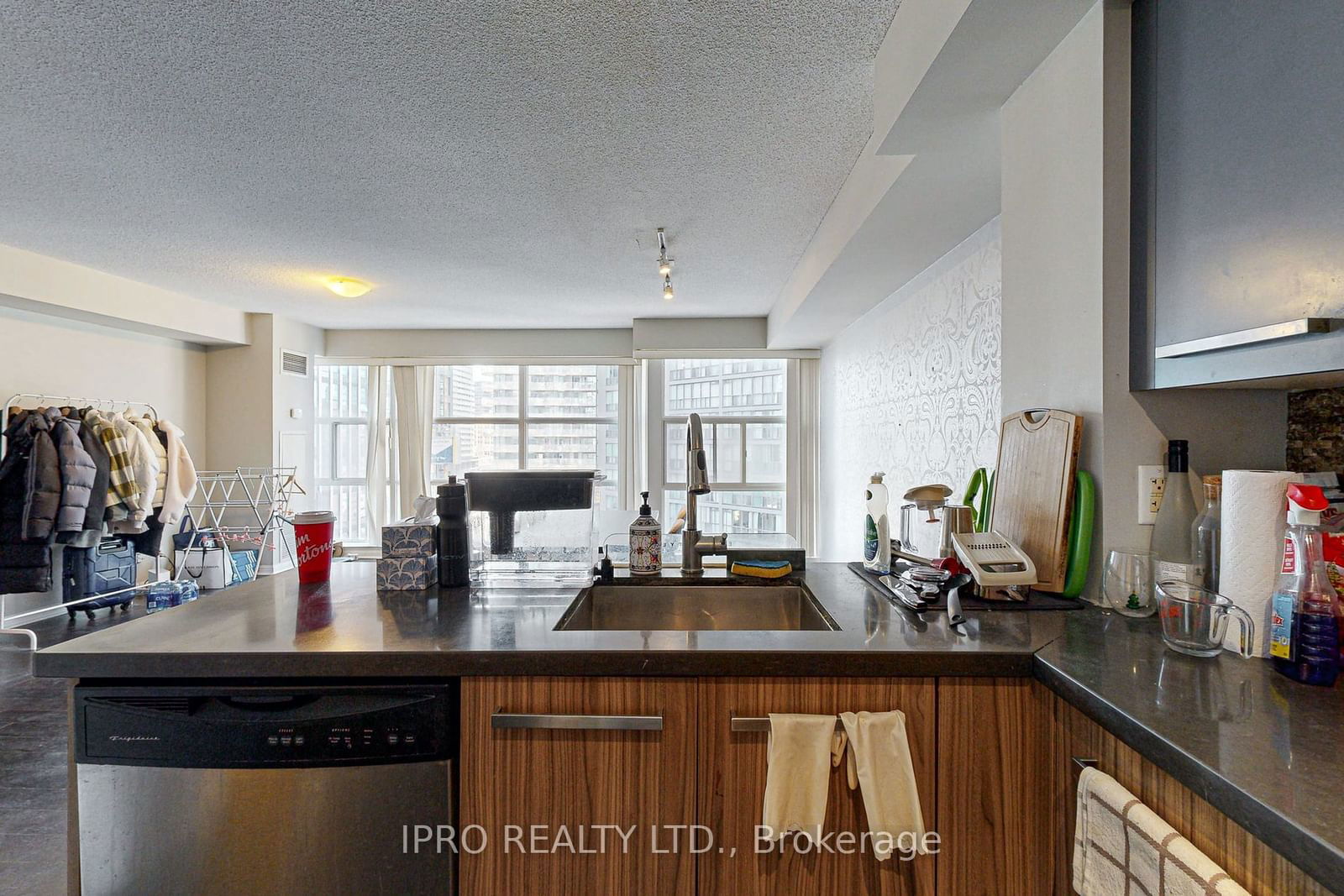 11 St. Joseph St, unit 1401 for sale