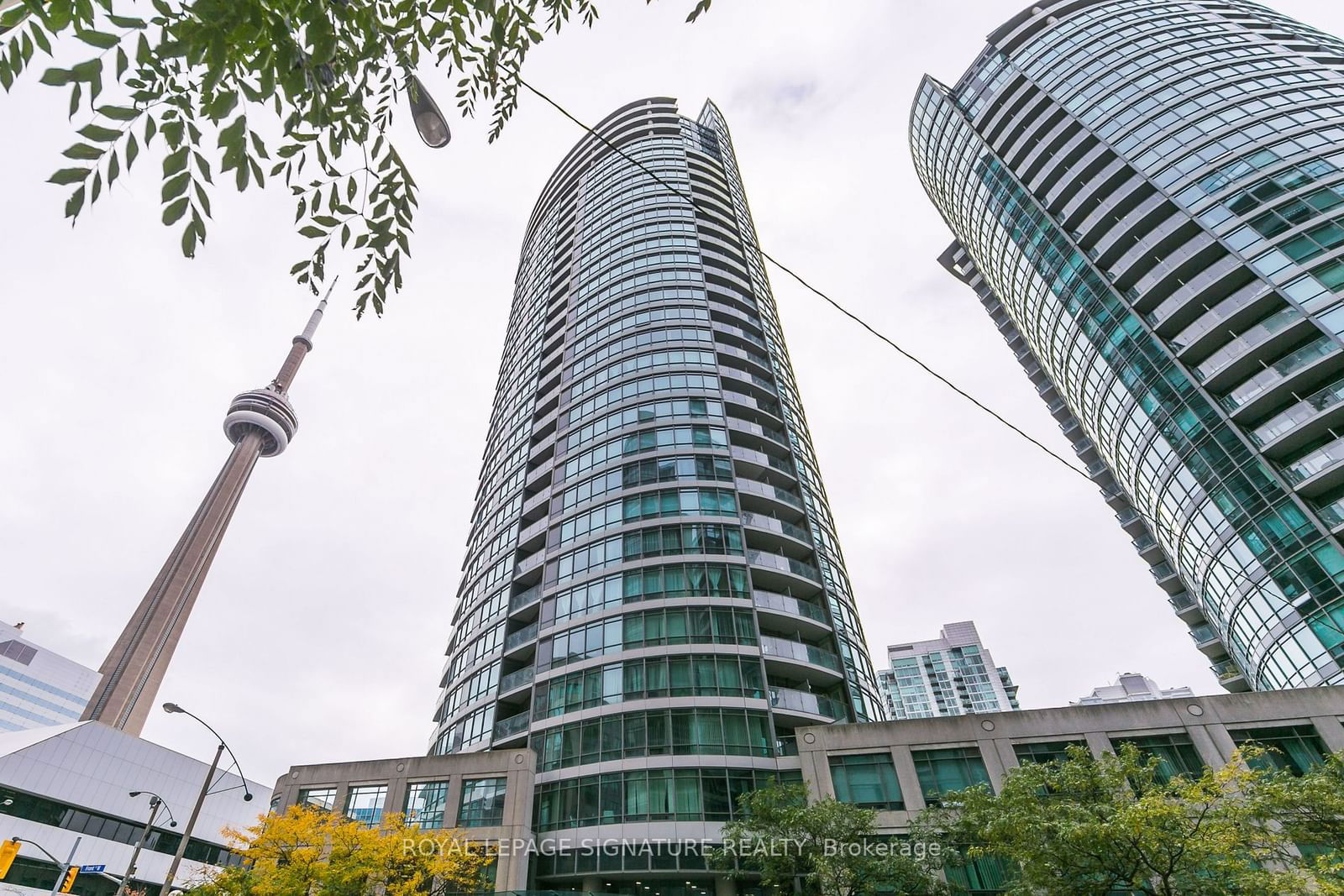 361 Front St W, unit 3510 for sale