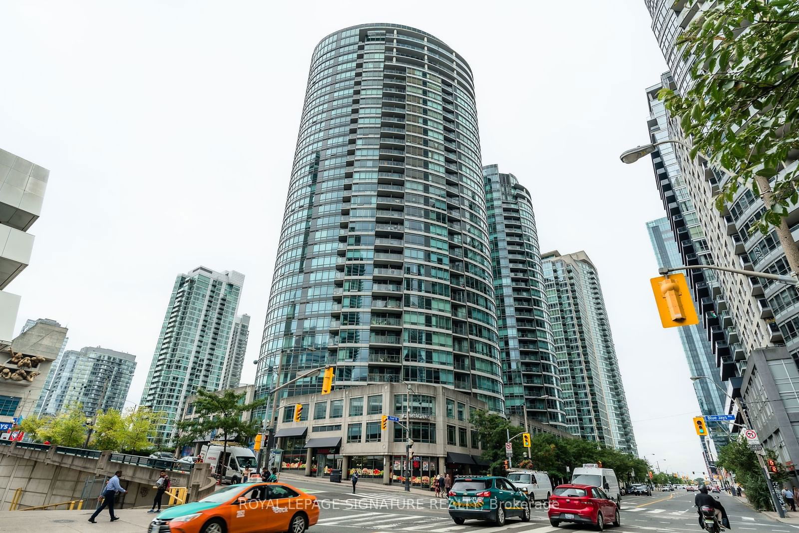 361 Front St W, unit 3510 for sale