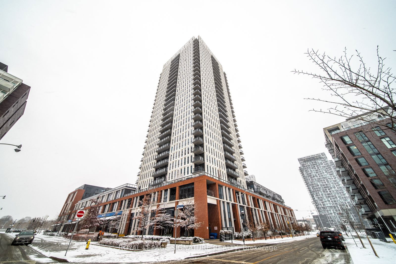 55 Regent Park Blvd, unit 2111 for rent