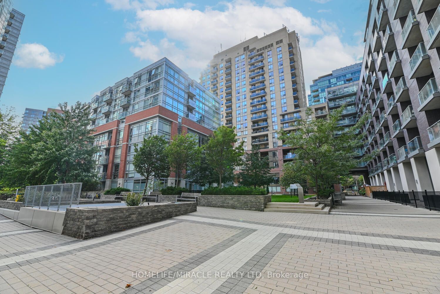 150 Sudbury St, unit 1616 for sale