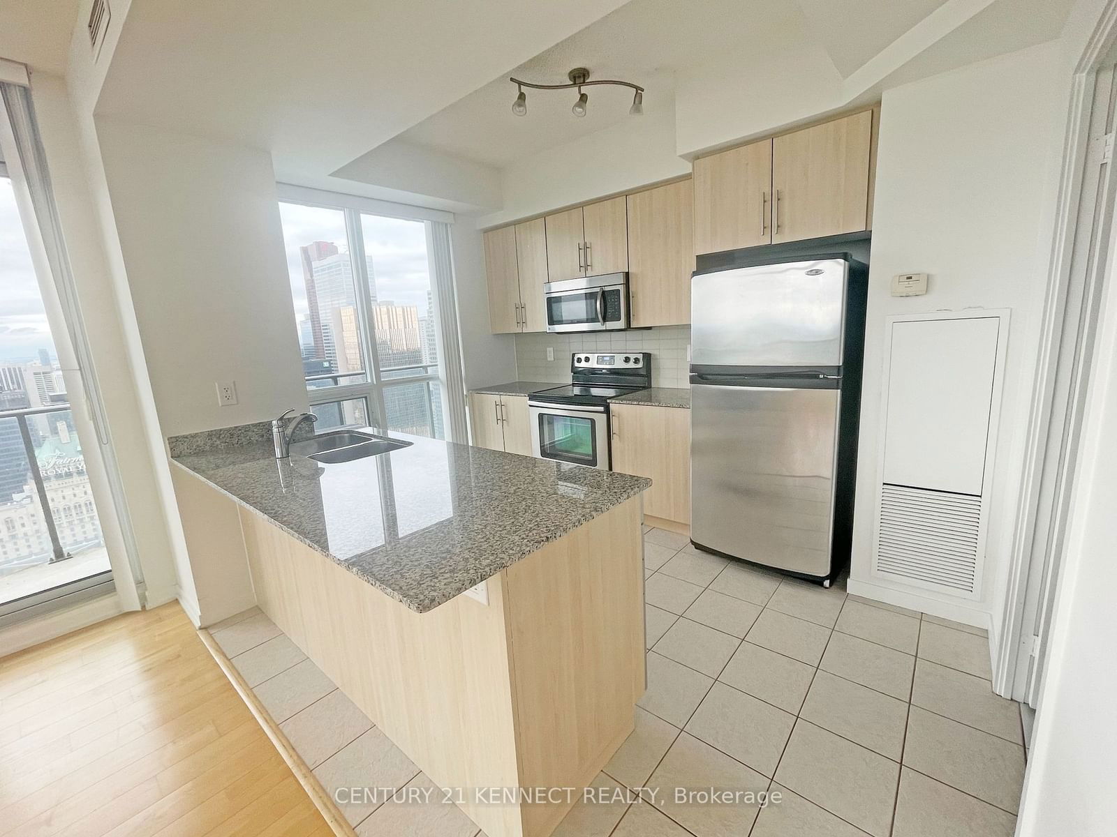 65 Bremner Blvd, unit 5005 for sale