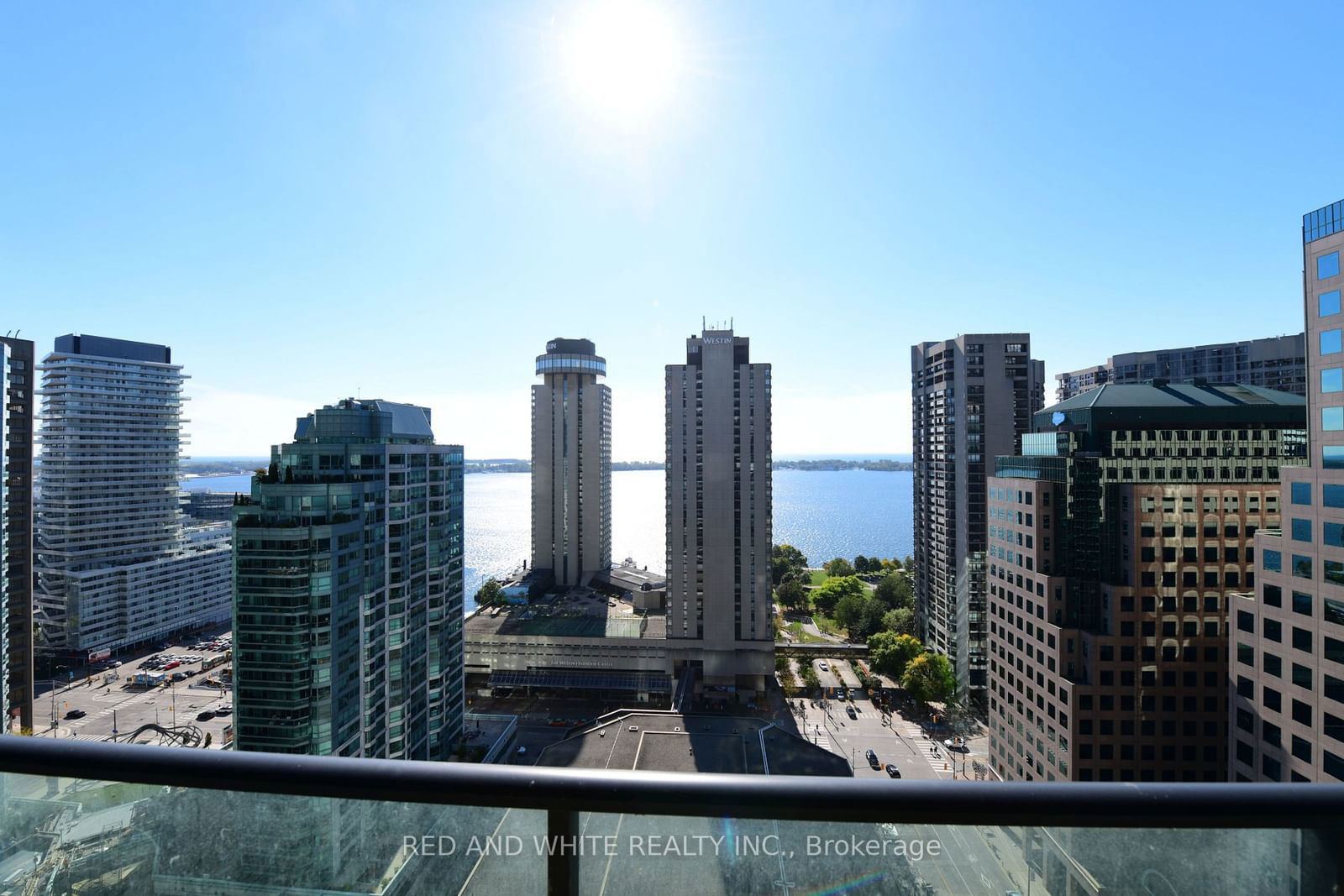 33 Bay St S, unit 2510 for sale