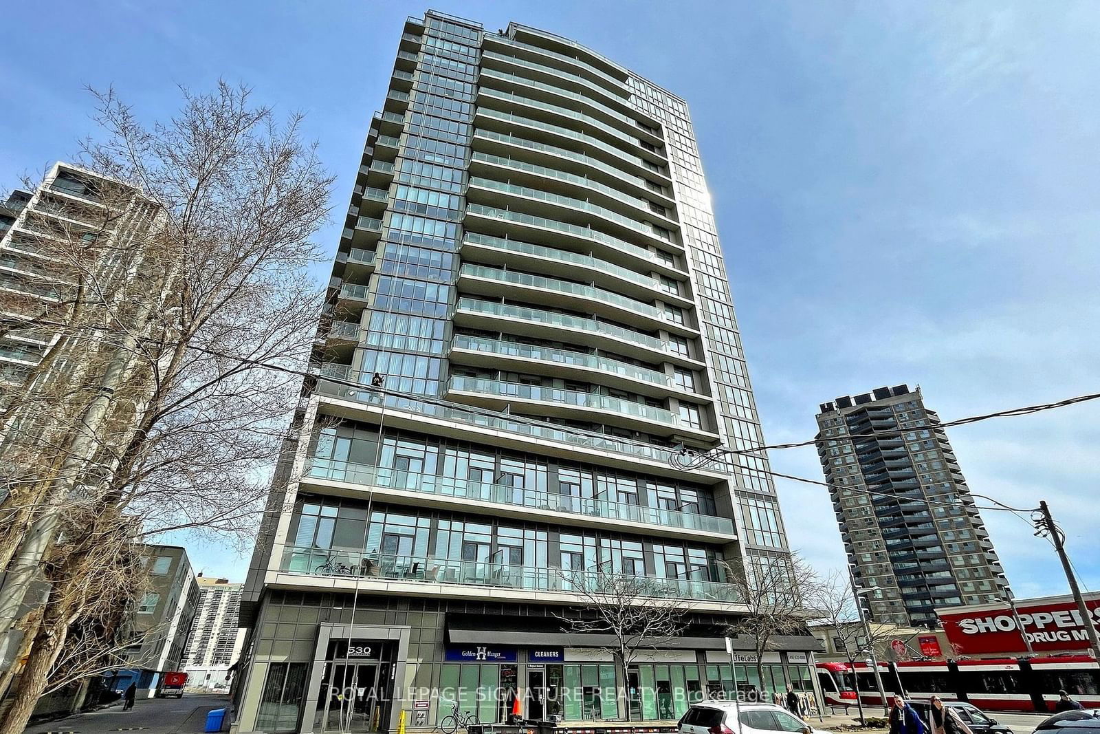 530 St. Clair Ave W, unit 804 for rent