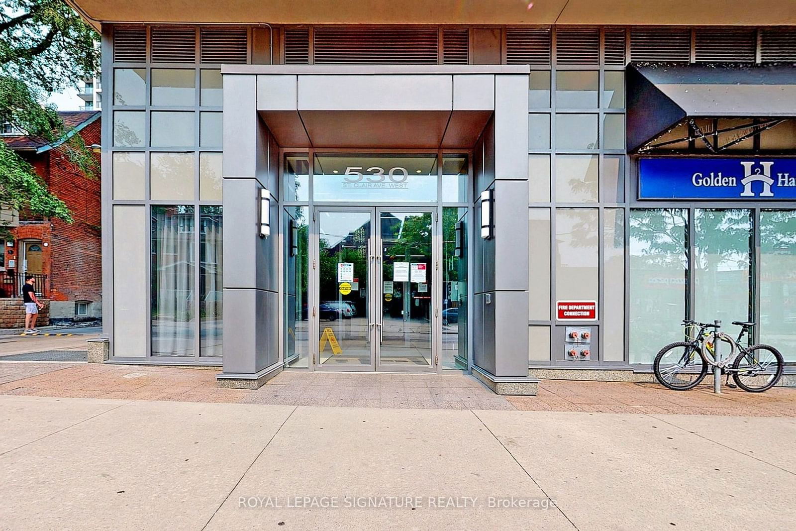 530 St. Clair Ave W, unit 804 for rent