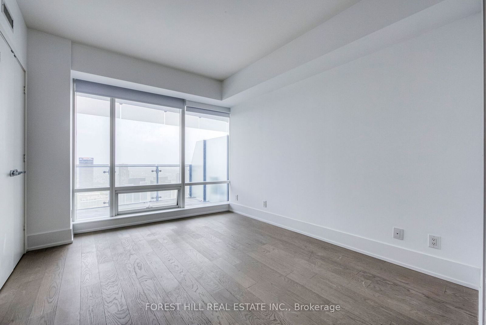 1 Bloor St, unit 5101 for sale