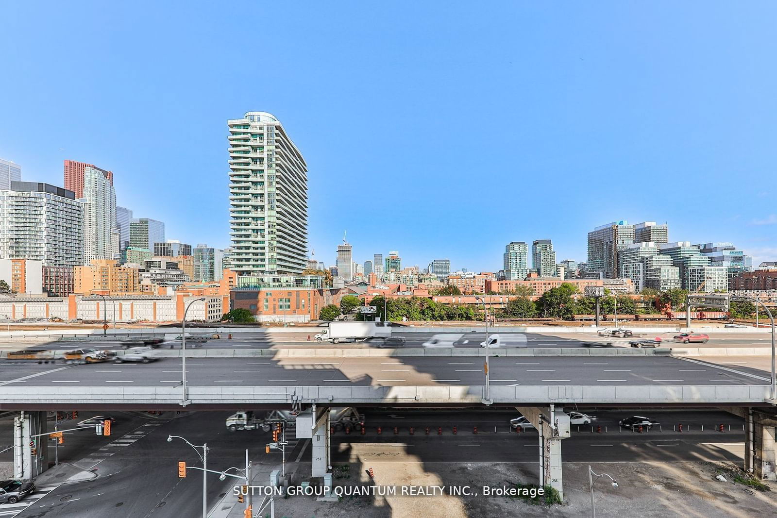 15 Lower Jarvis St, unit 414 for sale