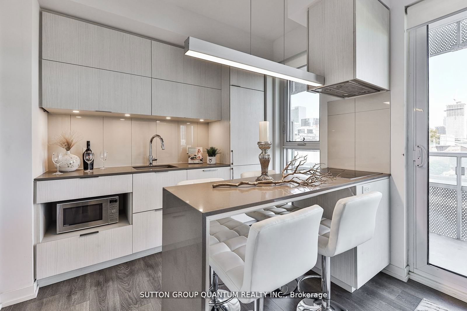 15 Lower Jarvis St, unit 414 for sale