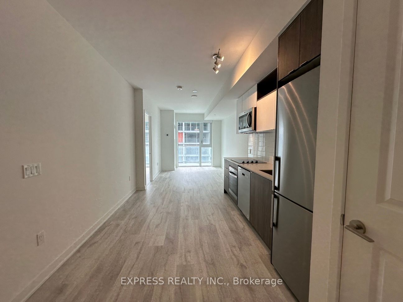 100 Dalhousie St, unit 4811 for rent