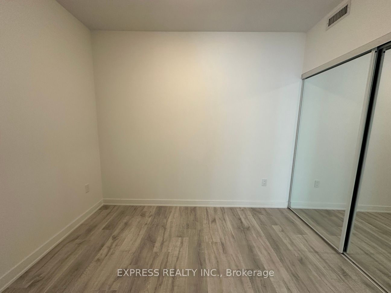 100 Dalhousie St, unit 4811 for rent