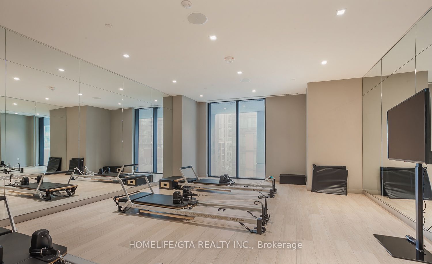 1 Yorkville Ave, unit 2603 for rent