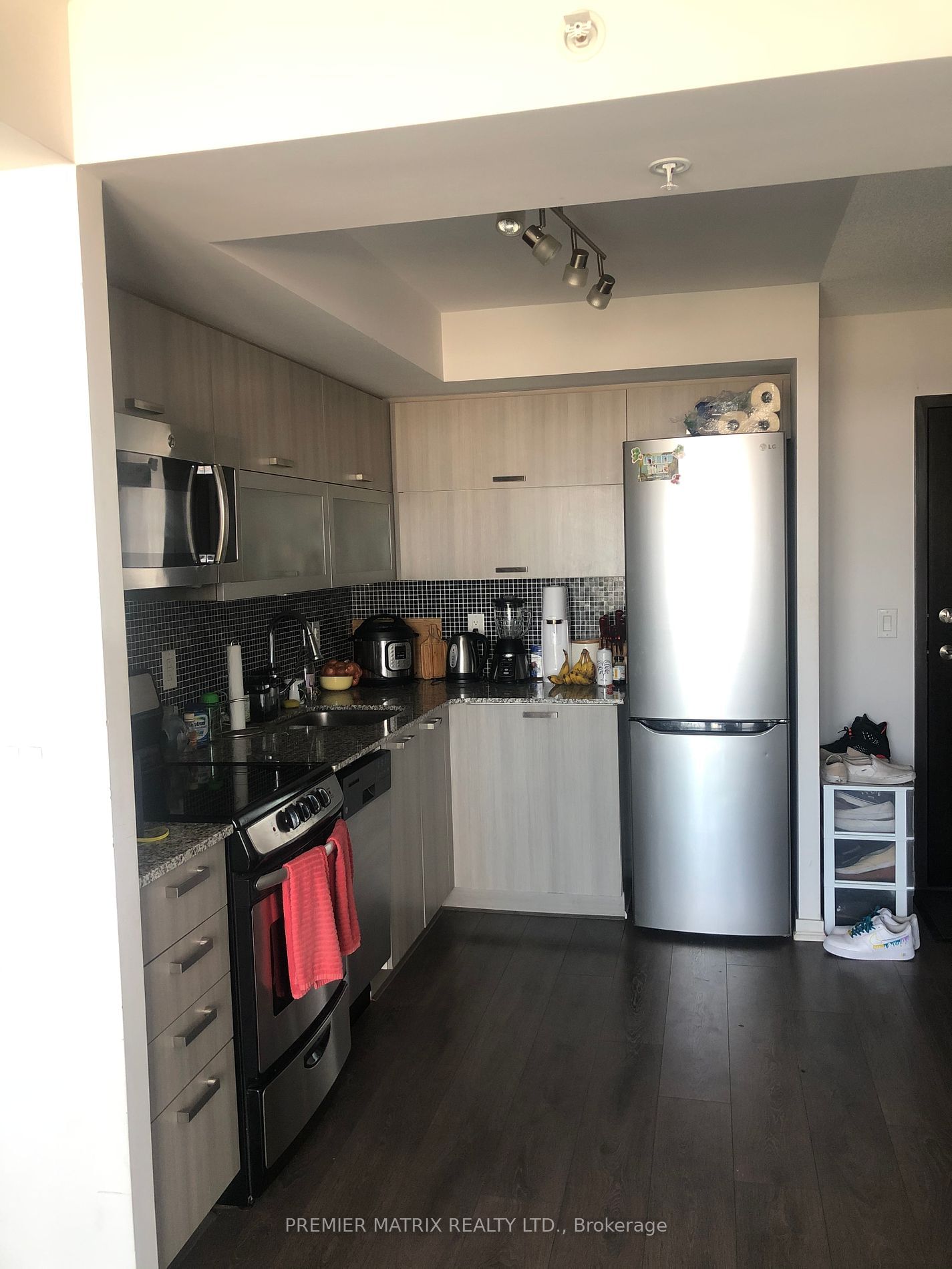 36 Lisgar St, unit 2119E for rent