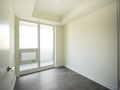 2221 Yonge St E, unit 1102 for rent