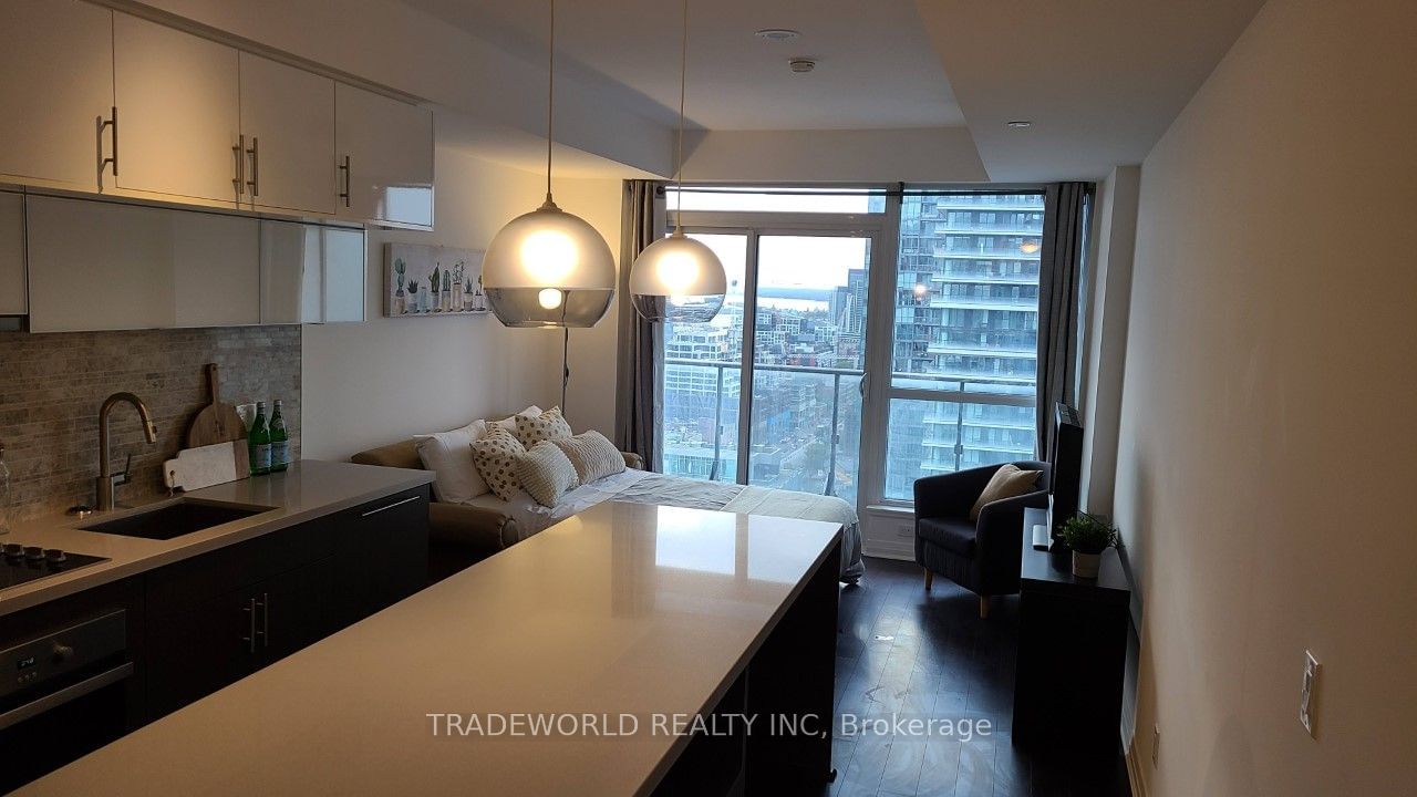 8 Mercer St, unit 2809 for rent