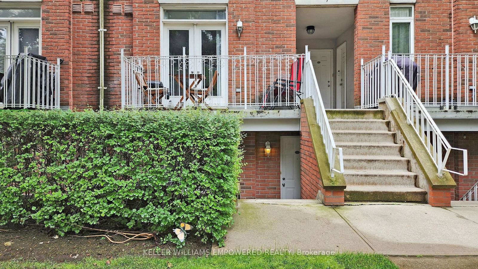 King West Townhomes, Downtown, Toronto