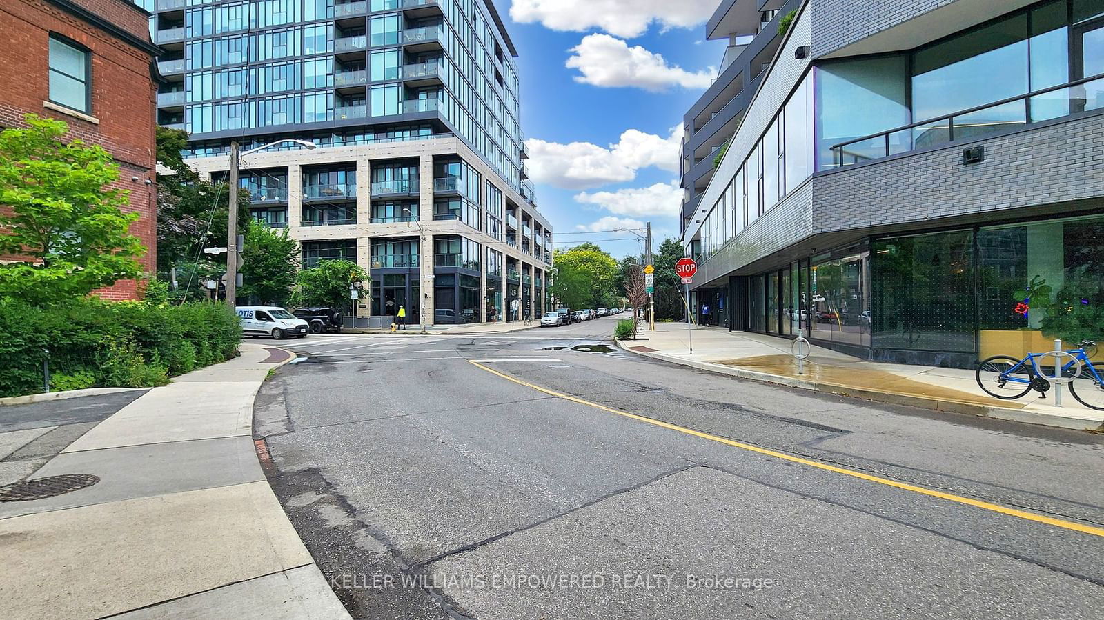 King West Townhomes, Downtown, Toronto