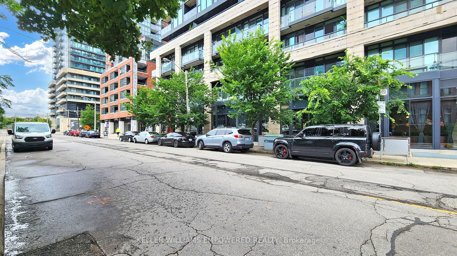 King West Townhomes, Downtown, Toronto