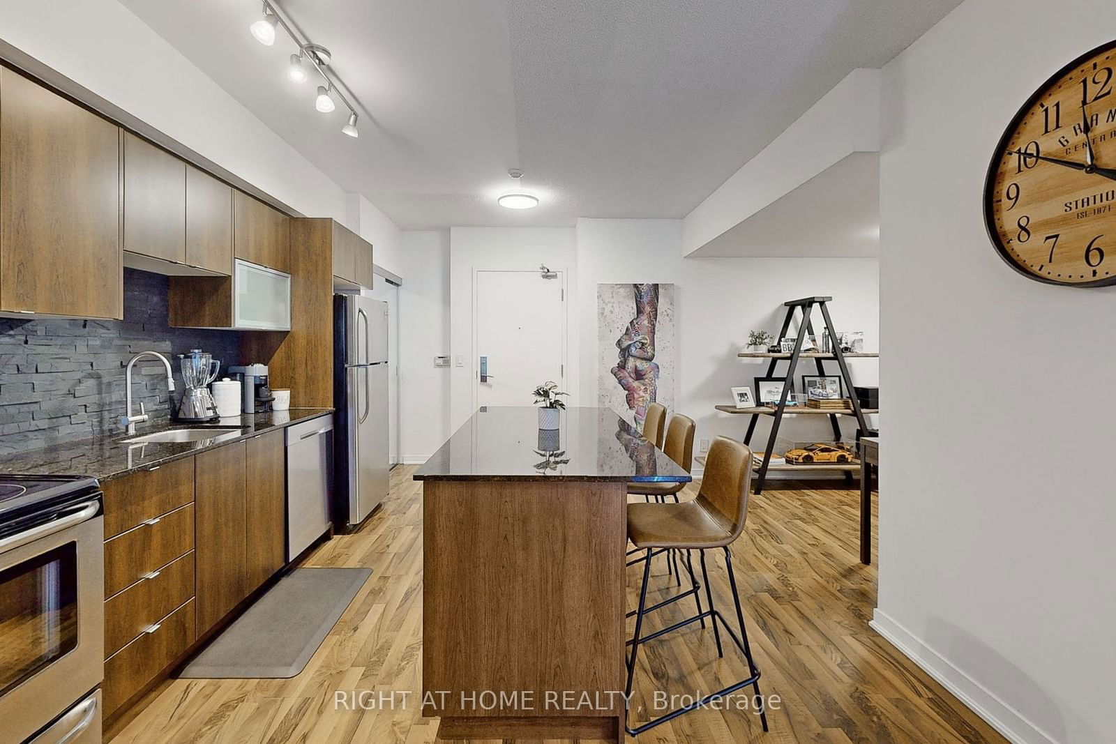 59 East Liberty St, unit 407 for rent