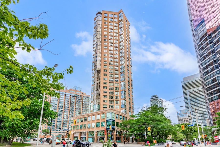 44 St. Joseph St, unit 1011 for sale