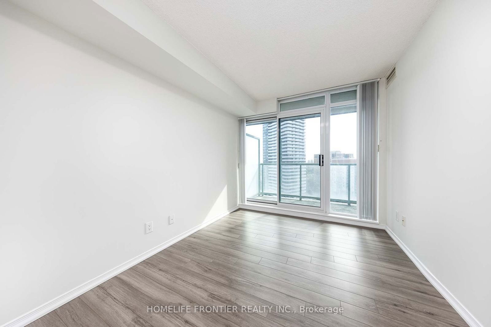 5508 Yonge St, unit 1702 for sale