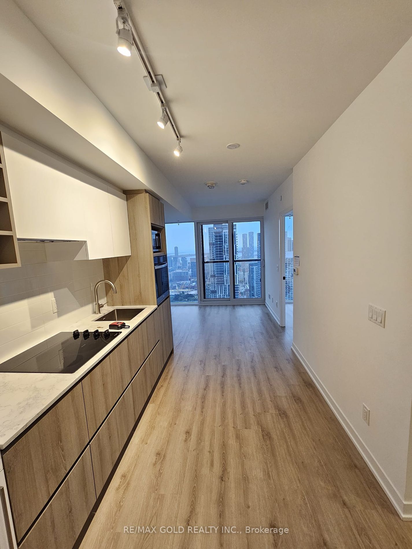 319 Jarvis St, unit 4801 for rent