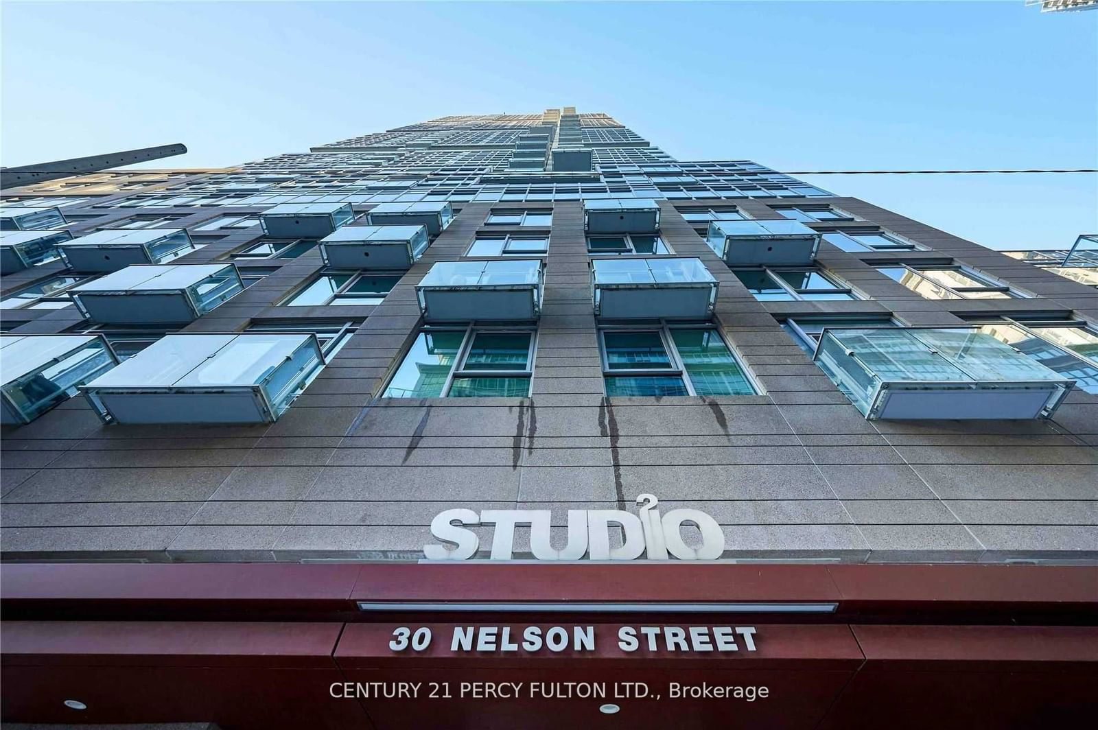 30 Nelson St, unit 901 for rent