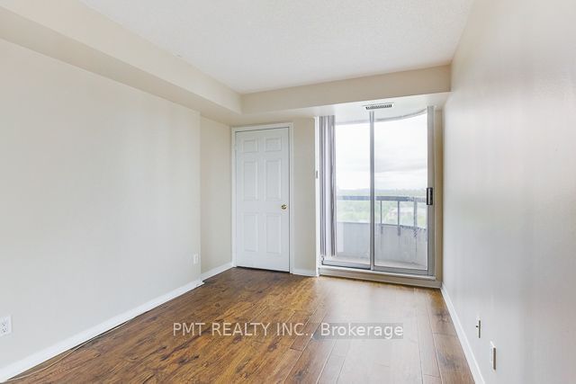 8 Hillcrest Ave, unit 1210 for rent