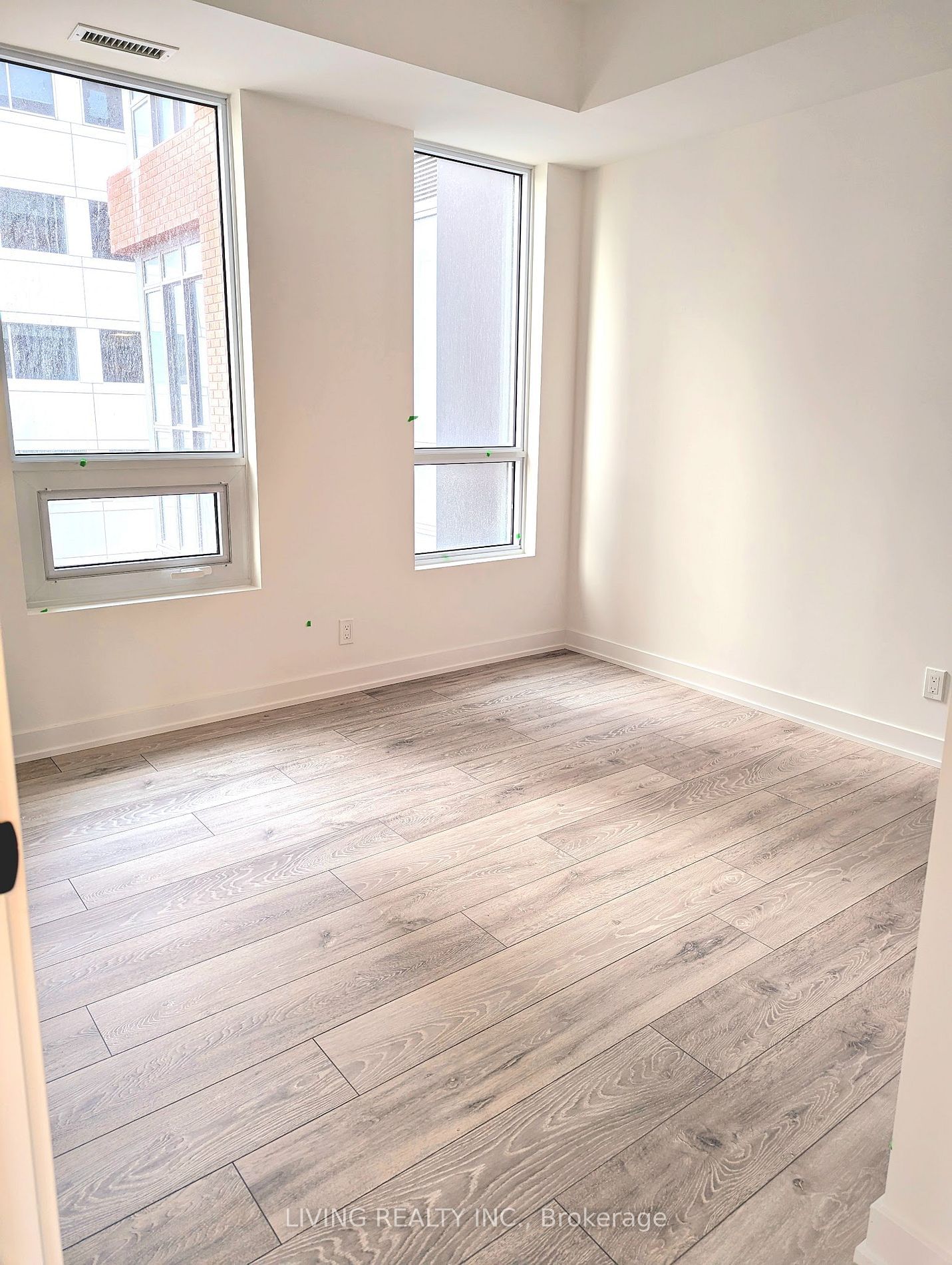 108 Peter St, unit 502 for rent