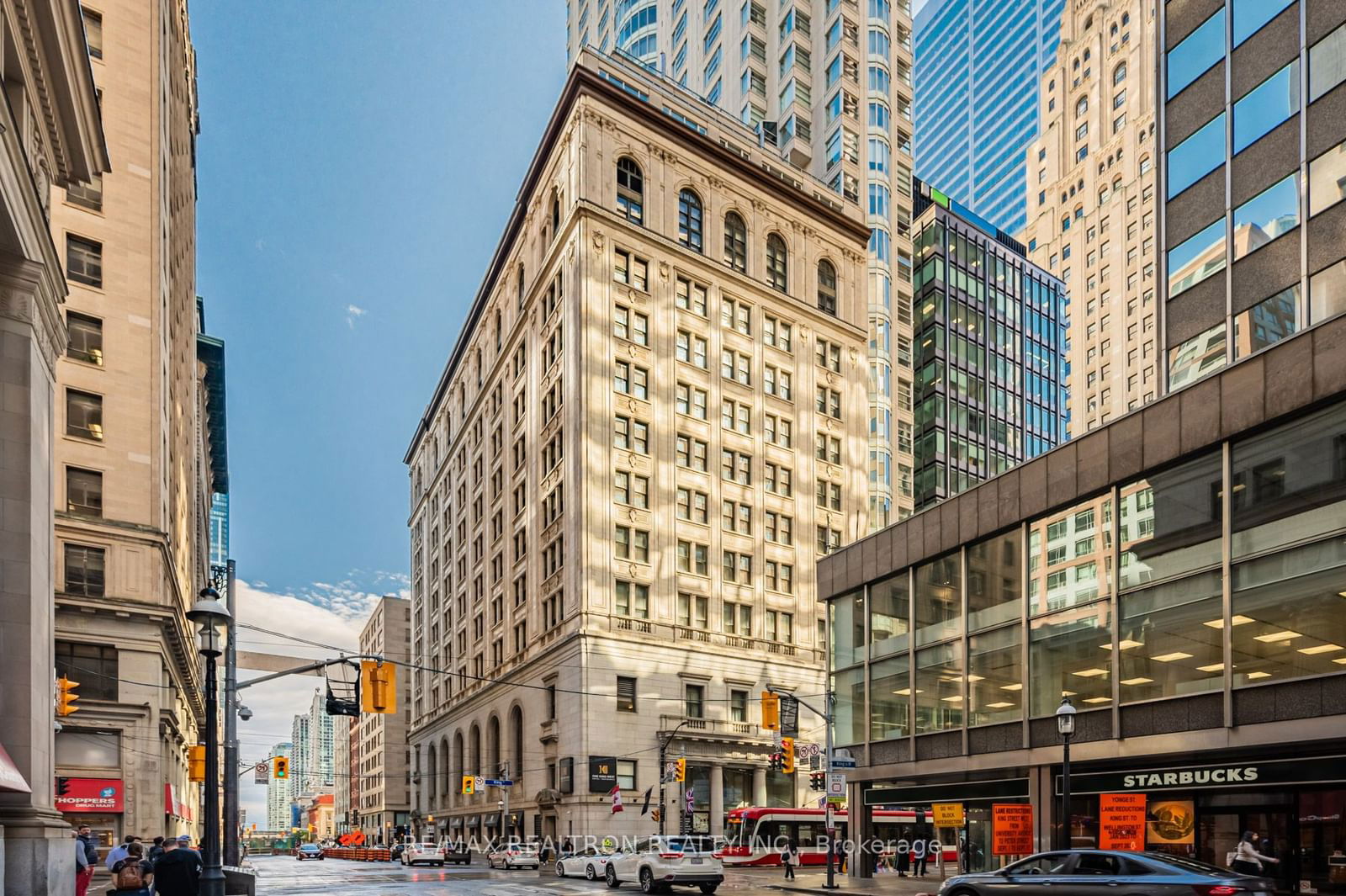 1 King St W, unit 814 for sale