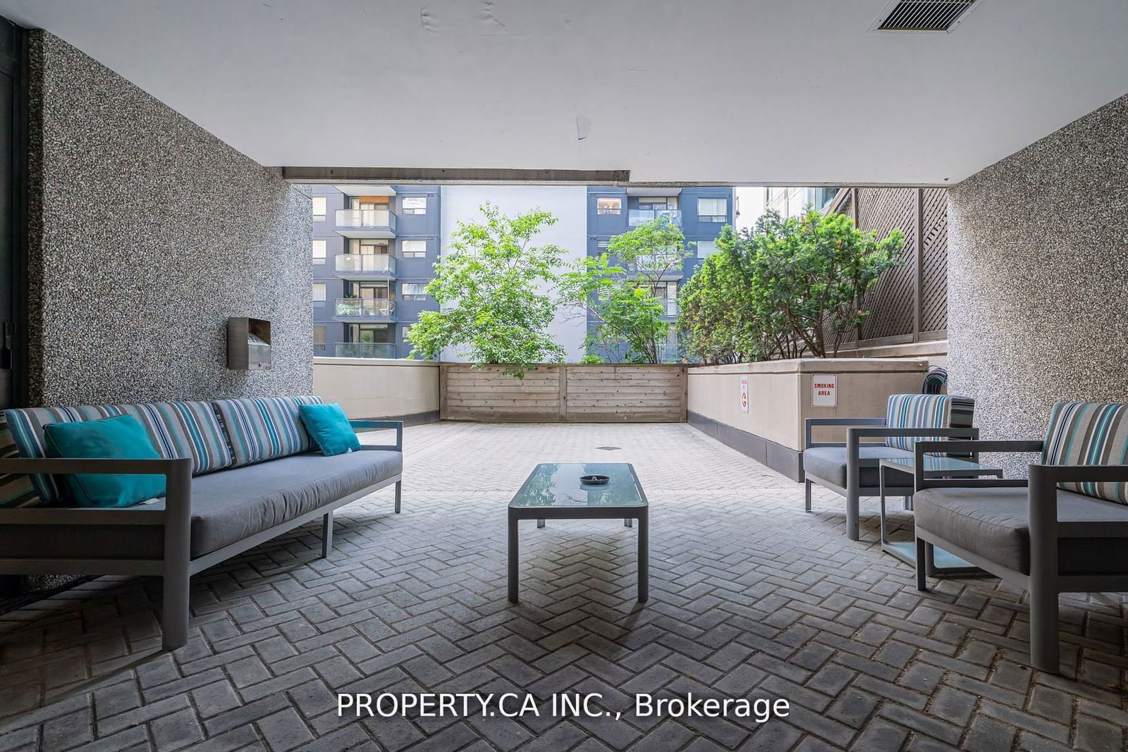 55 Bloor St E, unit 203 for sale