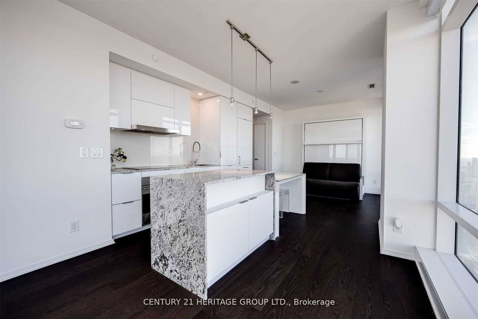 1 Bloor St E, unit 6409 for sale