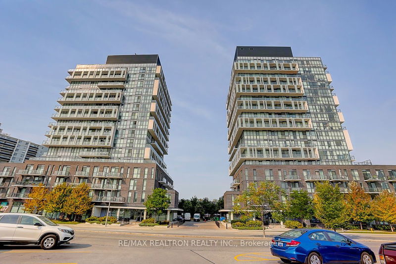 128 Fairview Mall Dr, unit 415 for sale