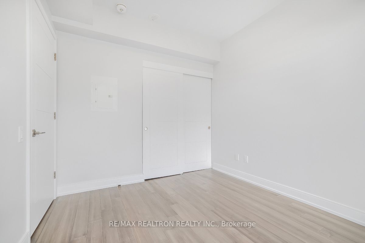 2525 Bathurst St, unit 905 for rent