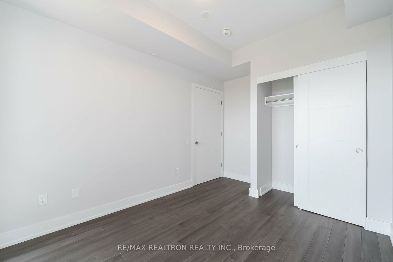 2525 Bathurst St, unit 802 for rent