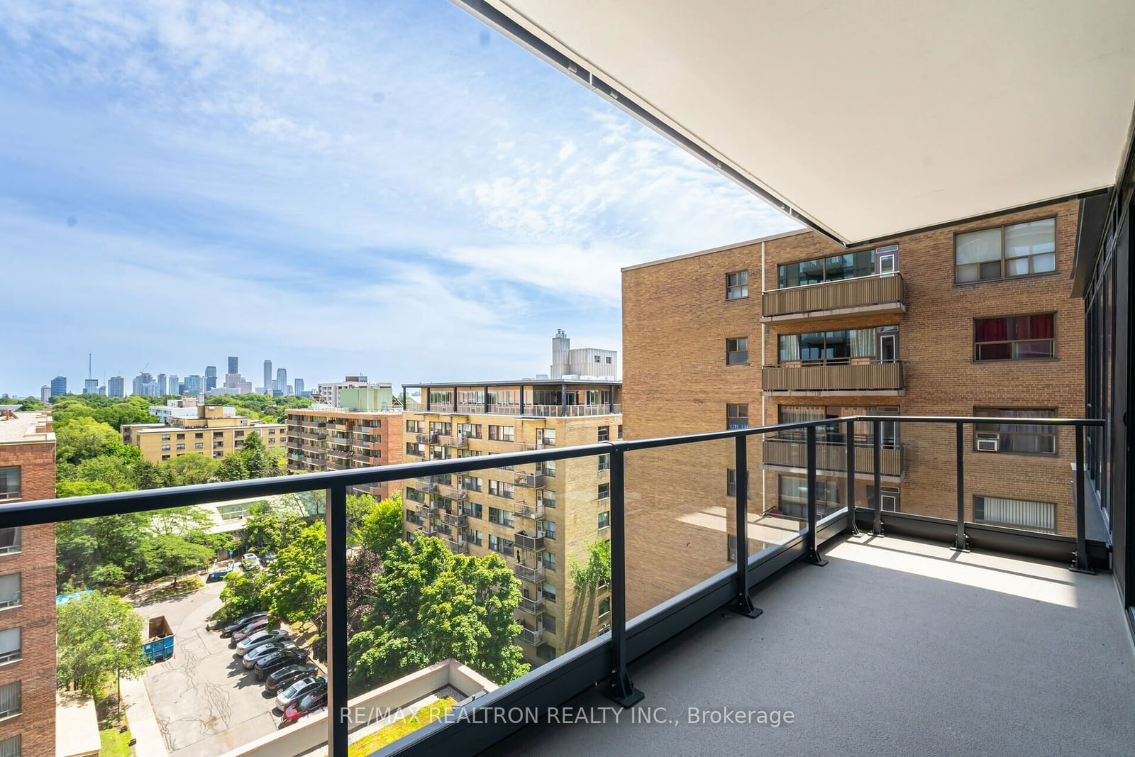 2525 Bathurst St, unit 802 for rent