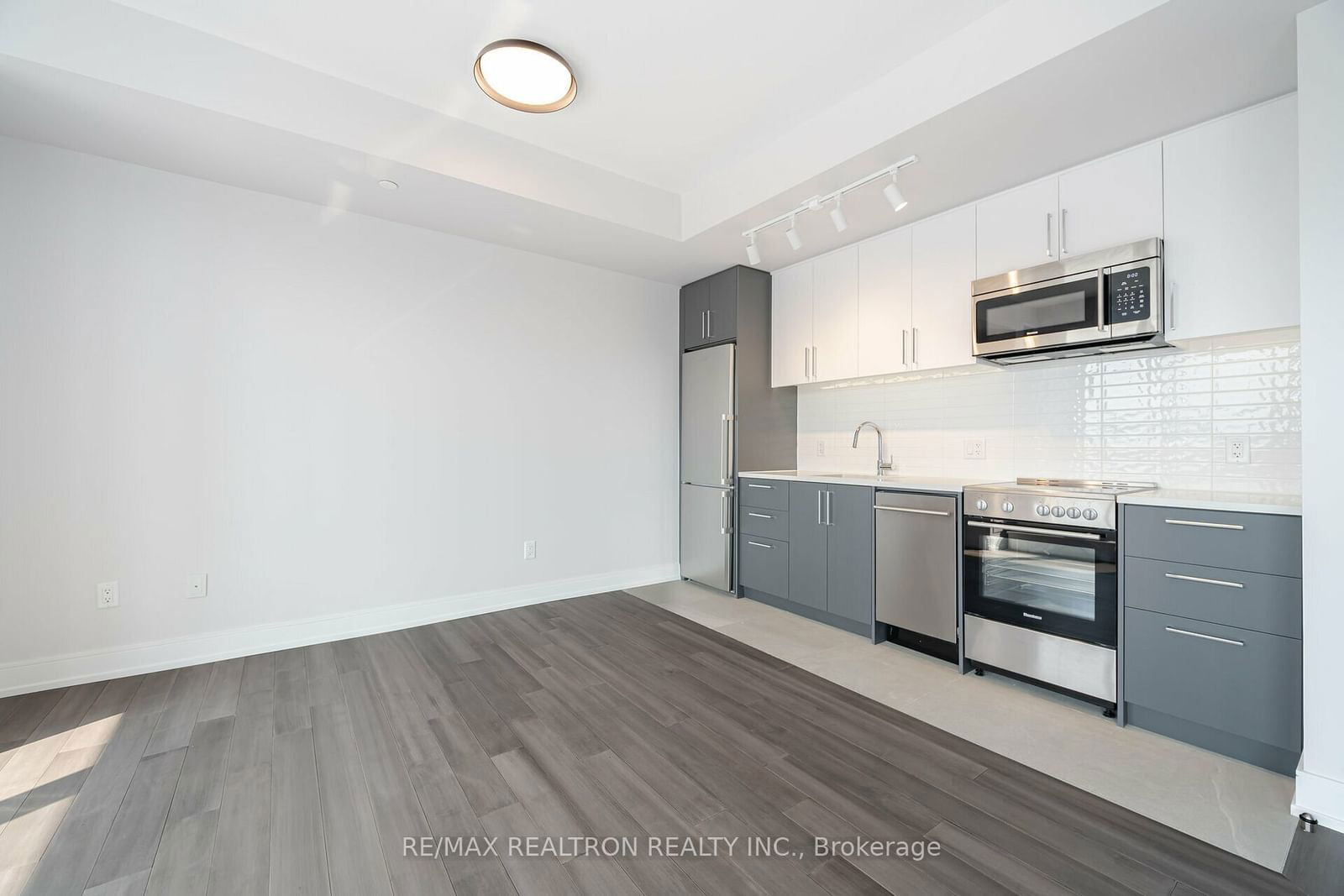 2525 Bathurst St, unit 1204 for rent