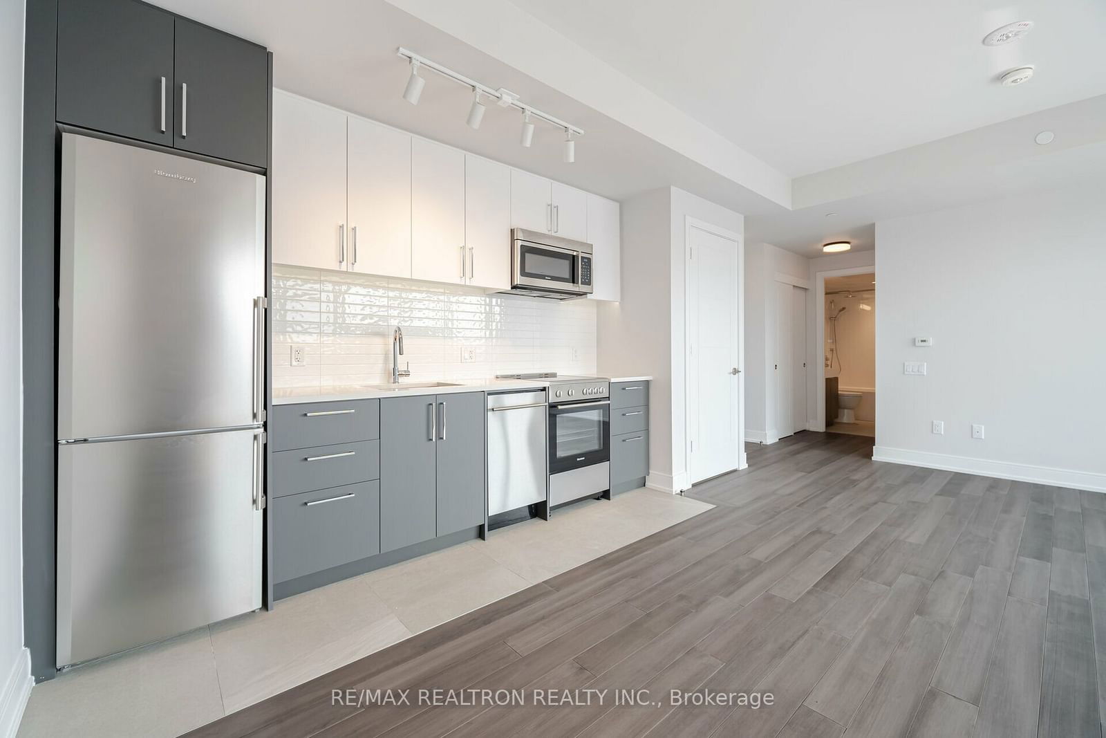 2525 Bathurst St, unit 1204 for rent