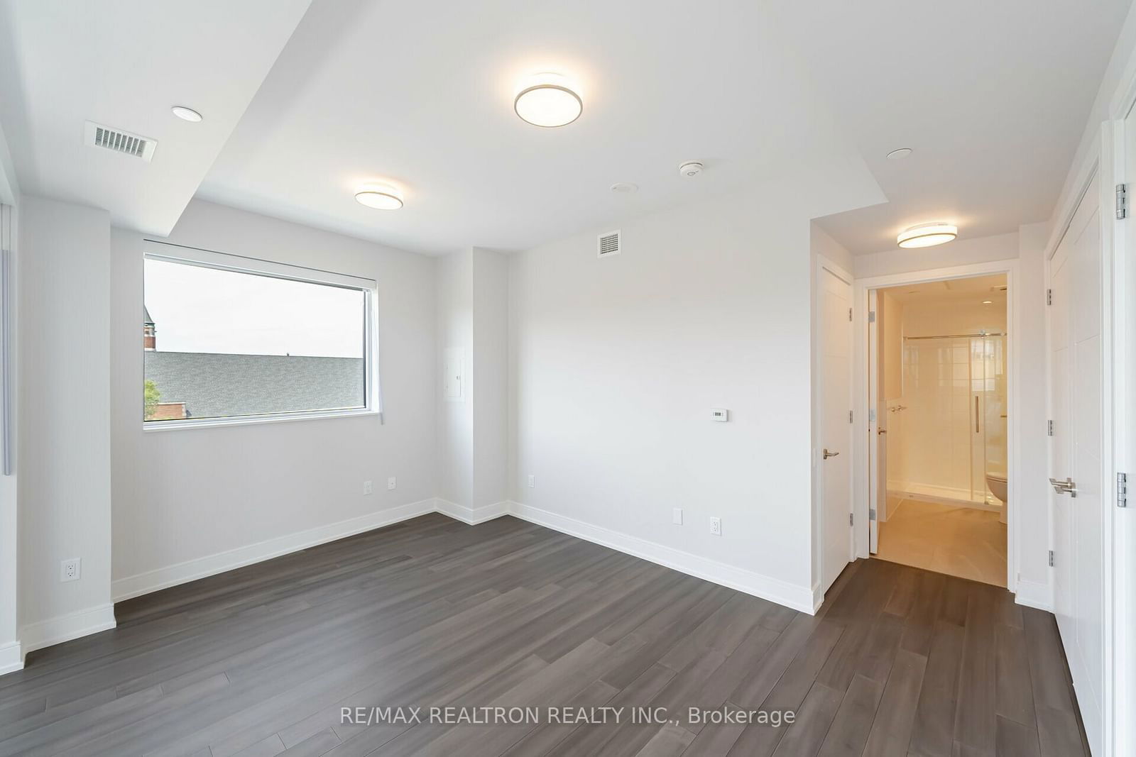 2525 Bathurst St, unit 507 for rent