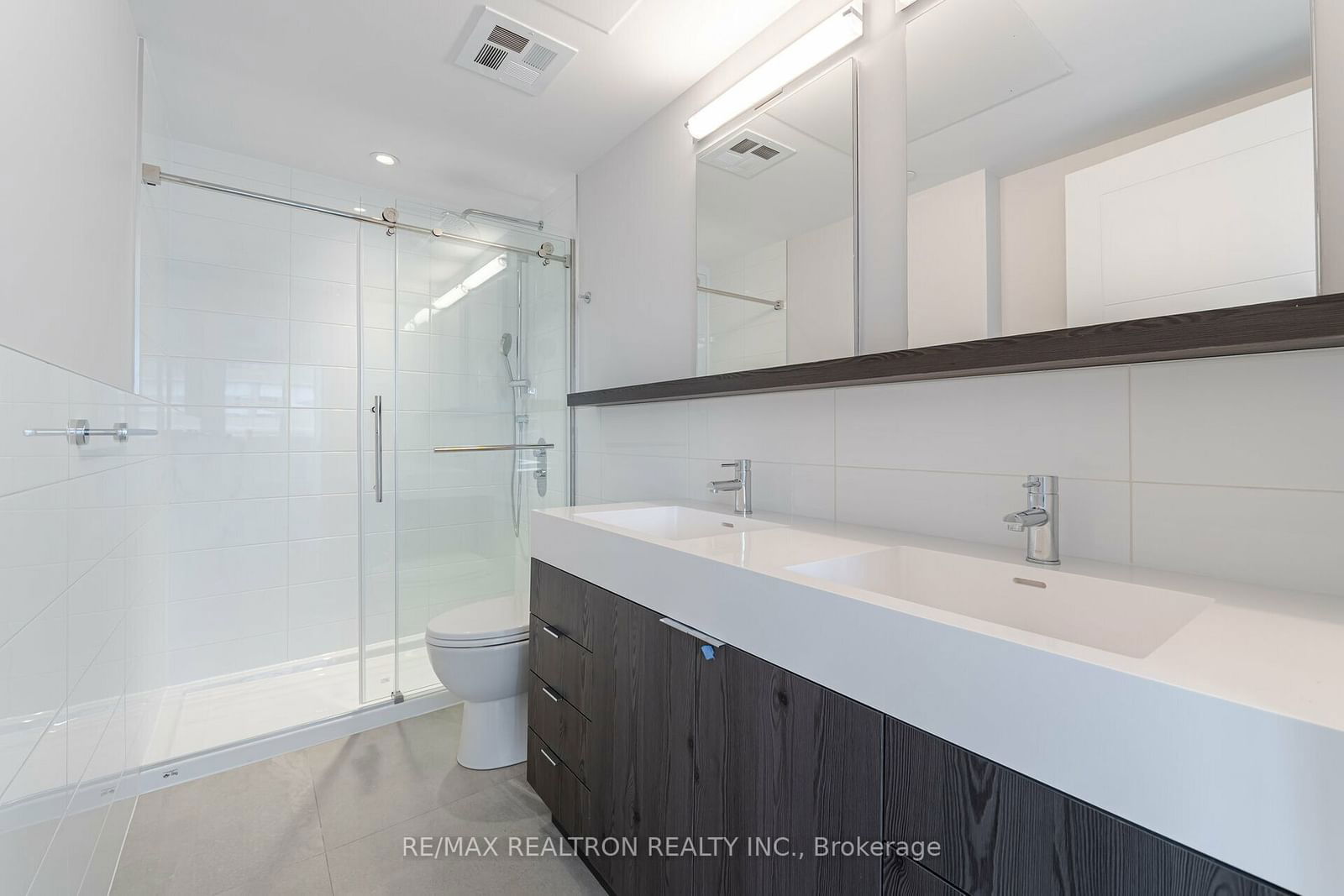 2525 Bathurst St, unit 507 for rent