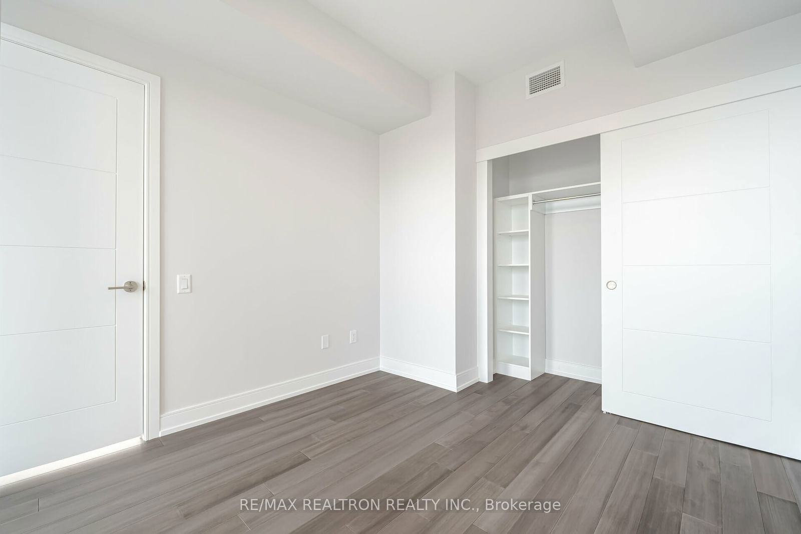 2525 Bathurst St, unit 1203 for rent