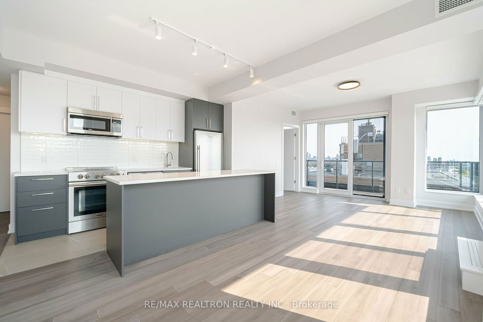 2525 Bathurst St, unit 1203 for rent