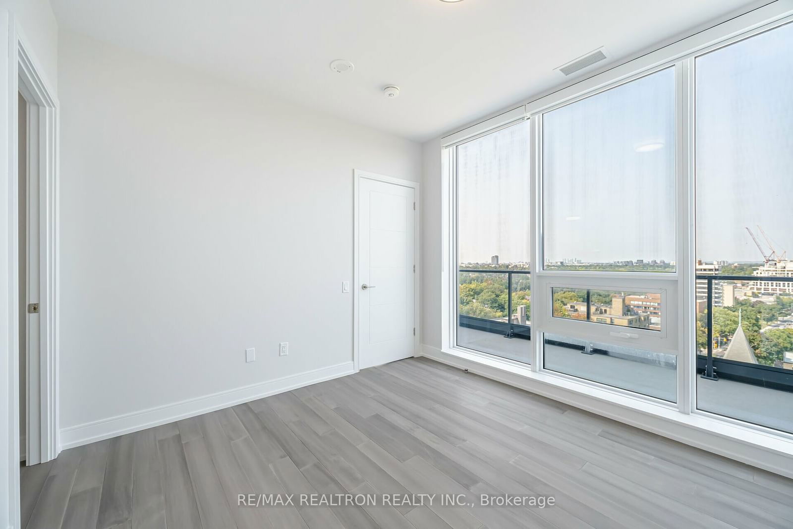 2525 Bathurst St, unit 1305 for rent