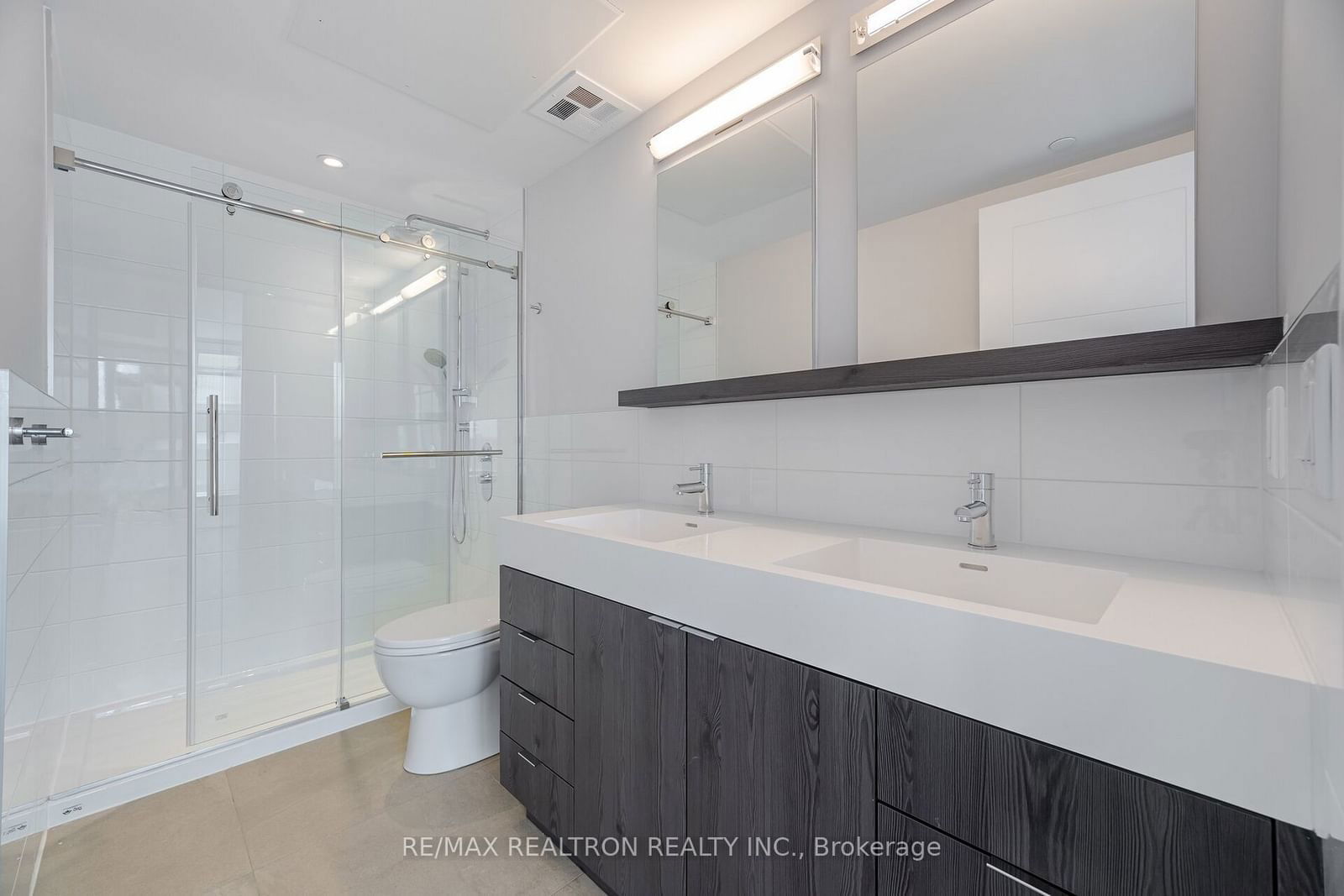 2525 Bathurst St, unit 1107 for rent