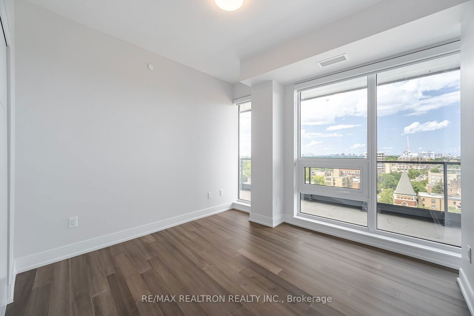 2525 Bathurst St, unit 1107 for rent