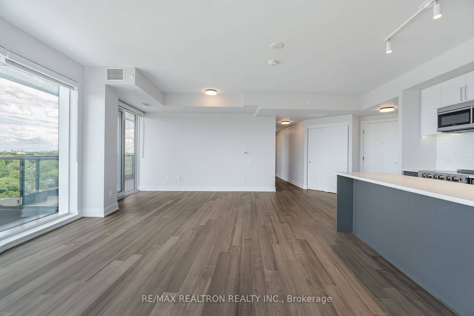 2525 Bathurst St, unit 1107 for rent