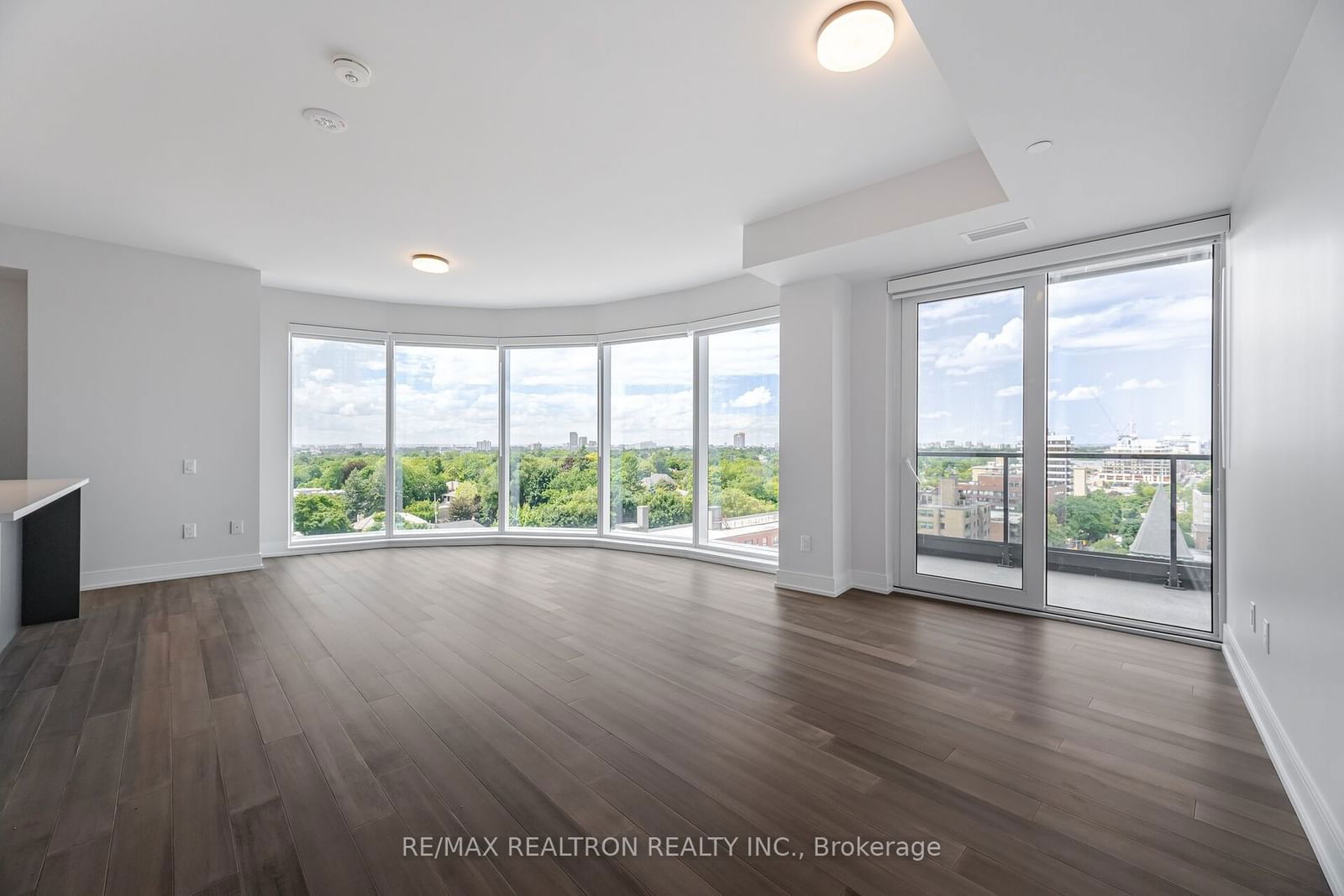 2525 Bathurst St, unit 1107 for rent